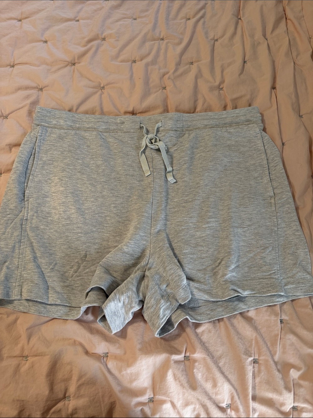 Lou & Grey Light Gray Lounge Shorts